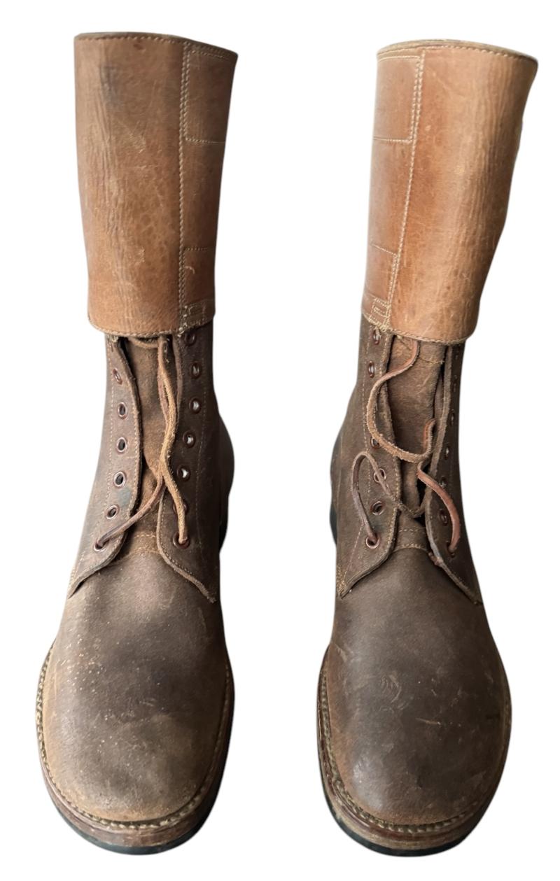 U.S. M1943 Service Boots 1944 Dated Sized 9 - Near Mint Condition
