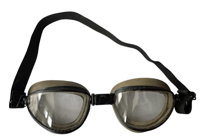 U.S.army- Air Force Sky-Way Goggles - Unussued  Condition