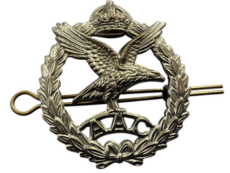 British (Airborne) Glider Pilot Cap Badge - Nice Used Condition