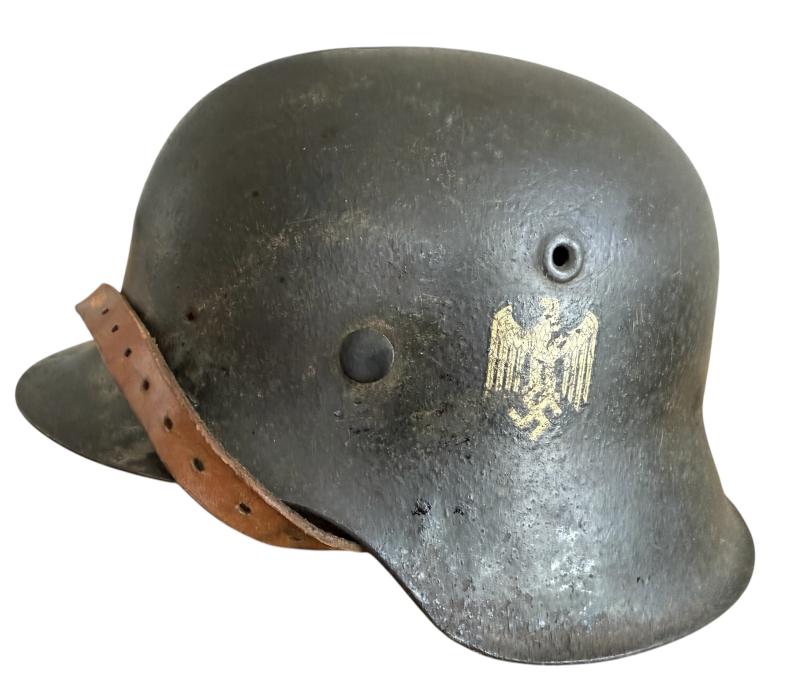 WH (Heer) M42 Single Decal Combat Helmet - Nice Used Condition