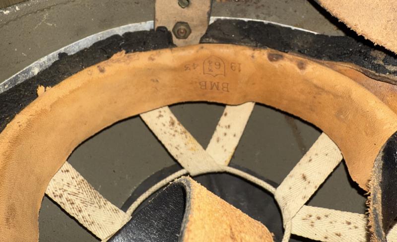 British (Airborne) MK 2 Paratrooper Helmet 1943 Dated size 6 3/4 - Nice Used Condition