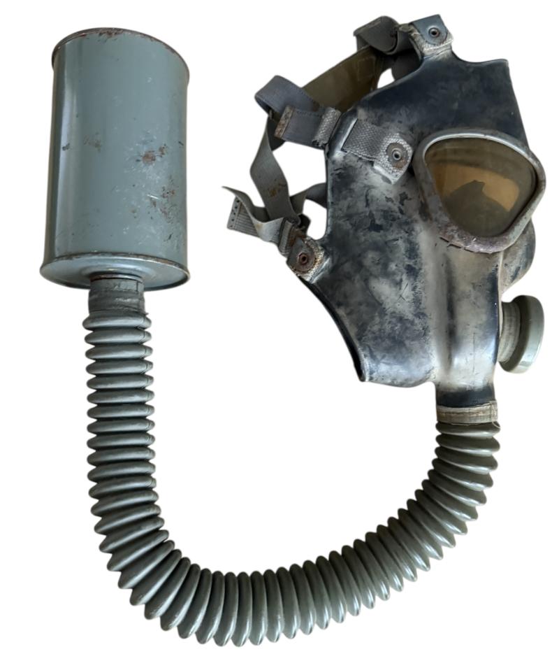 U.S. M3 Lightweight Gas Mask and M6 Carrier - Nice Used Condition
