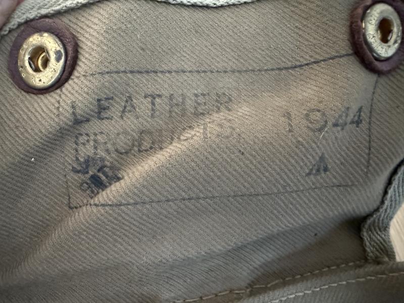 British (Airborne) Map Case 1944 - Mint Condition