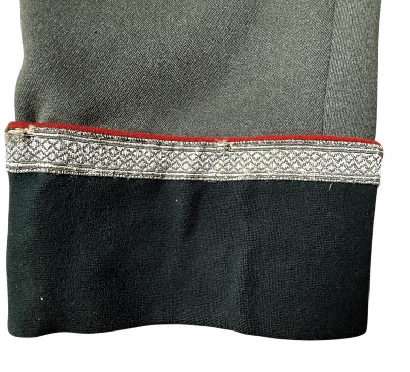 WH (Heer) Artillery M35 Dress Tunic (Wehrmacht Parade-Waffenrock) - Mint Condition