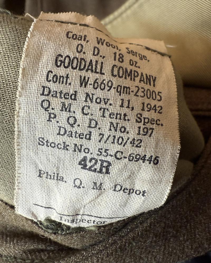 U.S. Class A Service Dress Wool Coat Serge 42R - Unissued Condition