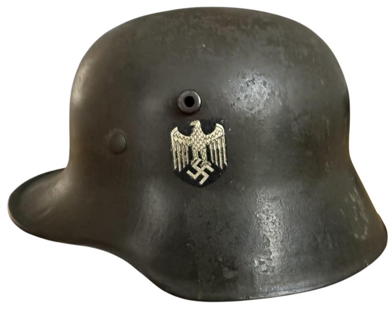 WH (HEER) M18 Single Decal Helmet - Nice Used Condition