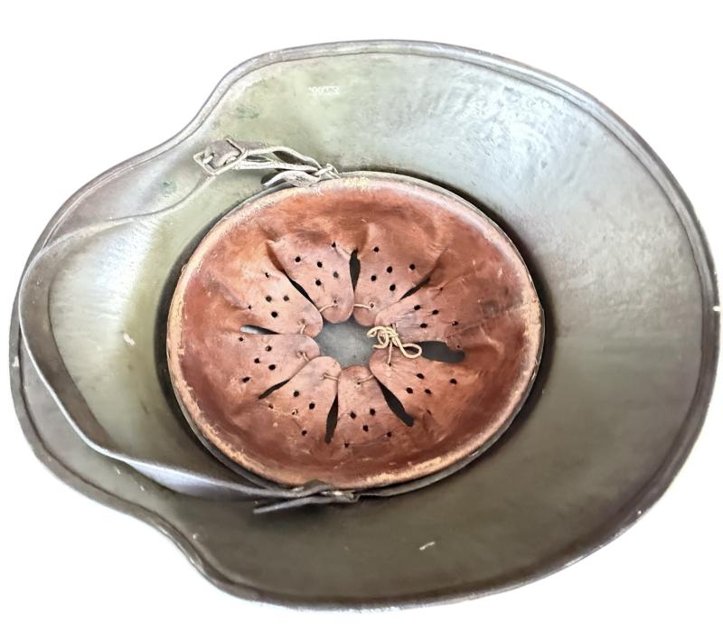 WH (HEER) M18 Single Decal Helmet - Nice Used Condition