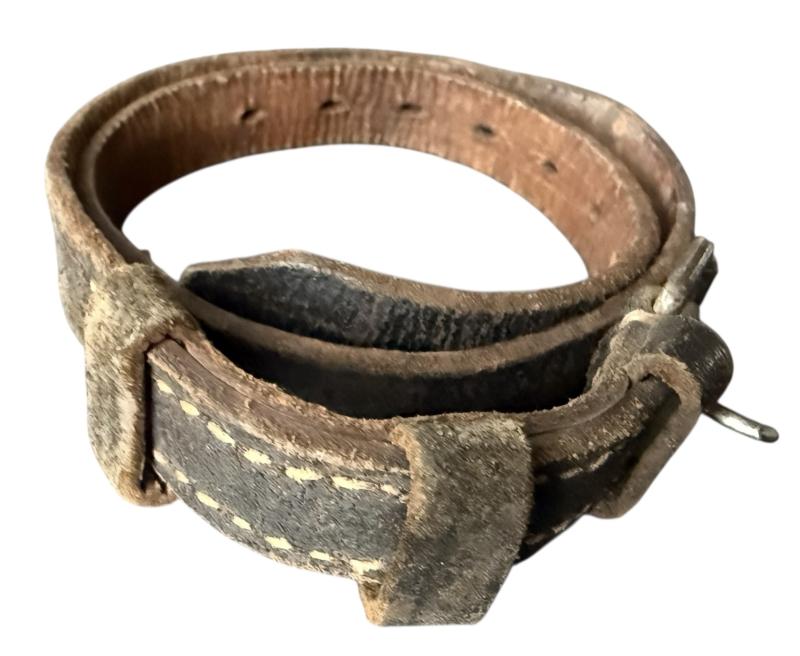 WH (HEER) Assualt Frame Messtin Strap - Nice Used Condition