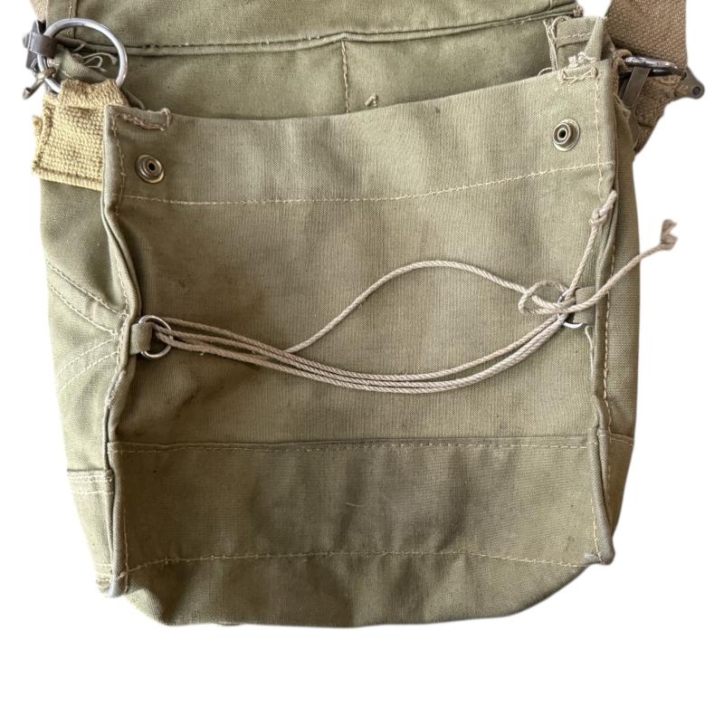 British 'B.E.F Issue (Dunkirk) MkIV Gas Mask With Rare EA Filter - Nice Used Condition