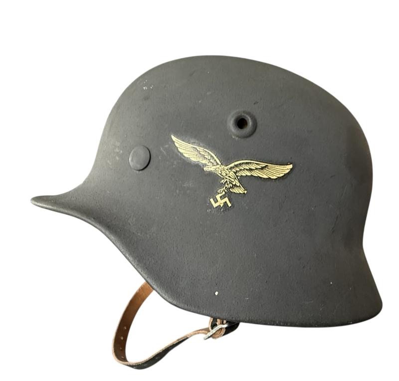 WH (Luftwaffe) Single Decal M40 Combat Helmet - Mint Unussued Condition