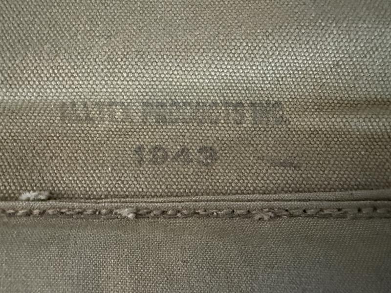 U.S. (Airborne) M1 Folding Stock Griswold Bag 1943 - Used Condition