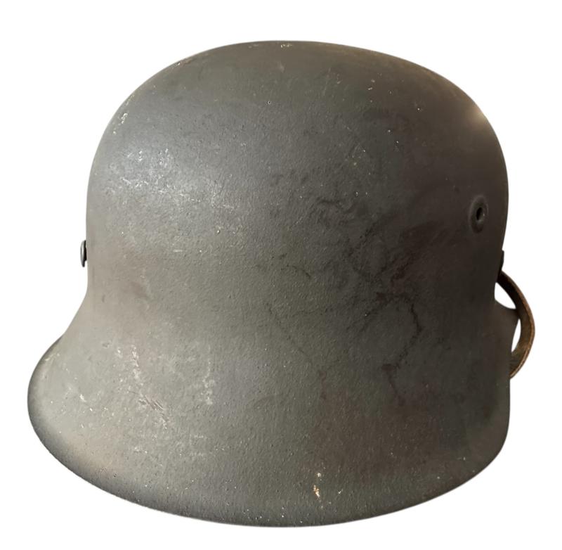 WH (Luftwaffe) Single Decal M42 Combat Helmet - Nice Used Condition