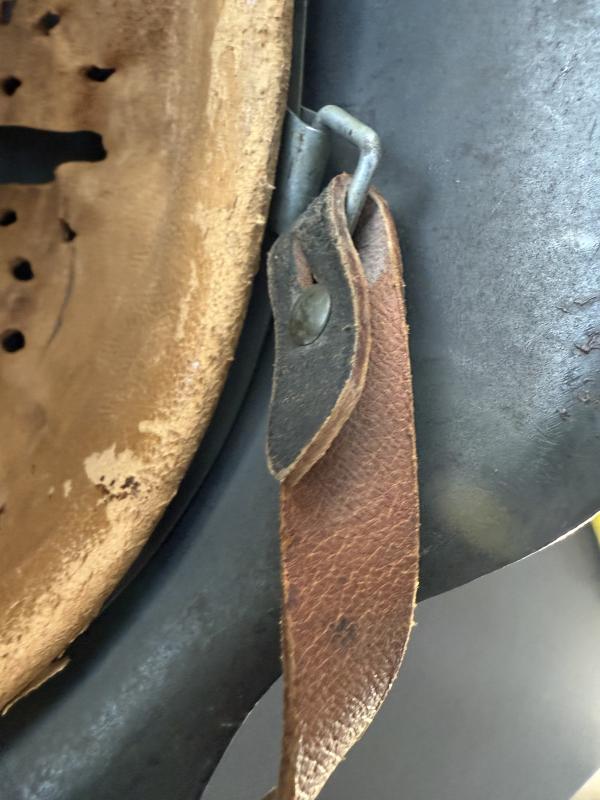 WH (Luftwaffe) Single Decal M42 Combat Helmet - Nice Used Condition