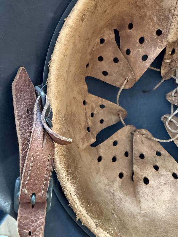 WH (Luftwaffe) Single Decal M42 Combat Helmet - Nice Used Condition