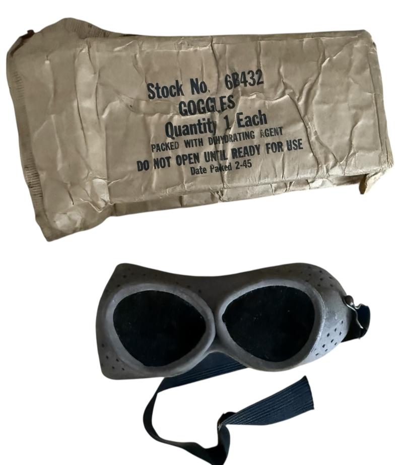 U.S. (Airborne/Pathfinder) M-227 Signal Lamp Set Complete - Nice Used Condition