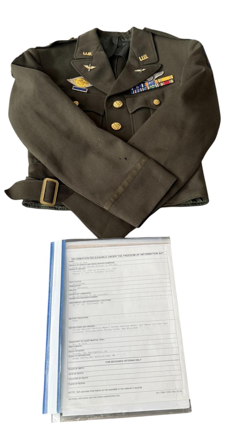 U.S. Eight Air Force Navigator Officers grouping 1st luitenant Harry .S.Row- Original Mounted