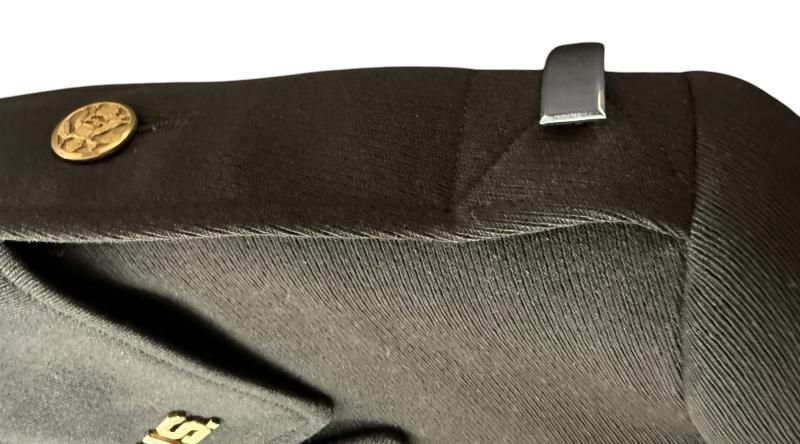 U.S. Eight Air Force Navigator Officers grouping 1st luitenant Harry .S.Row- Original Mounted