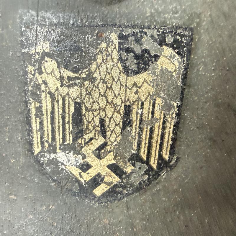 WH (HEER) Single Decal M40 Combat Helmet - Nice Used Condition