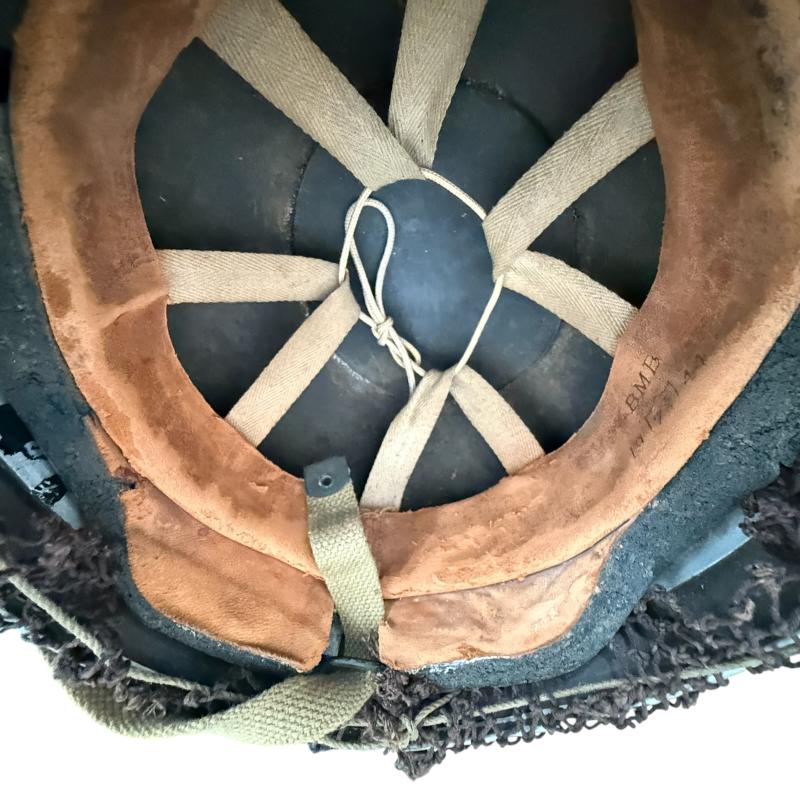 British (Airborne) MK3 Paratrooper/Airborne Combat Helmet 1944 Size 7 3/8 - Nice Used Condition