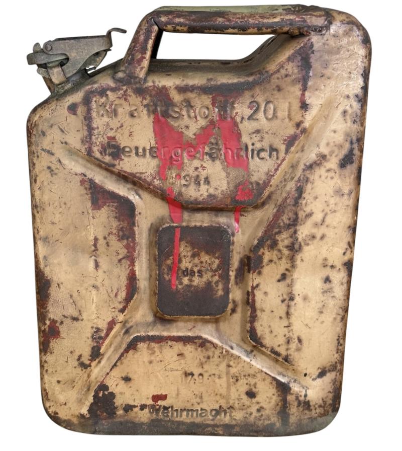 Wehrmacht Jerrycan 1944 