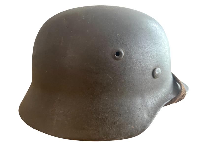 WH (HEER) Single Decal M40 Combat Helmet - Nice Used Condition