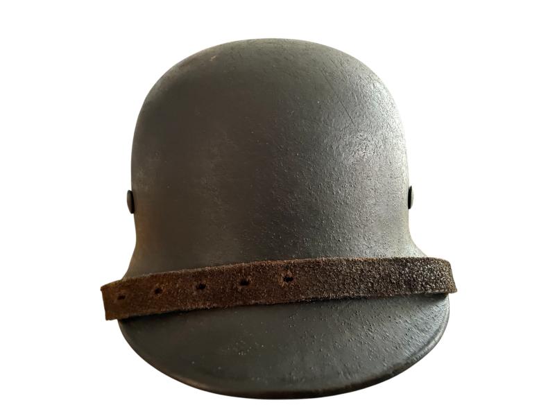 WH (HEER) Single Decal M40 Combat Helmet - Nice Used Condition
