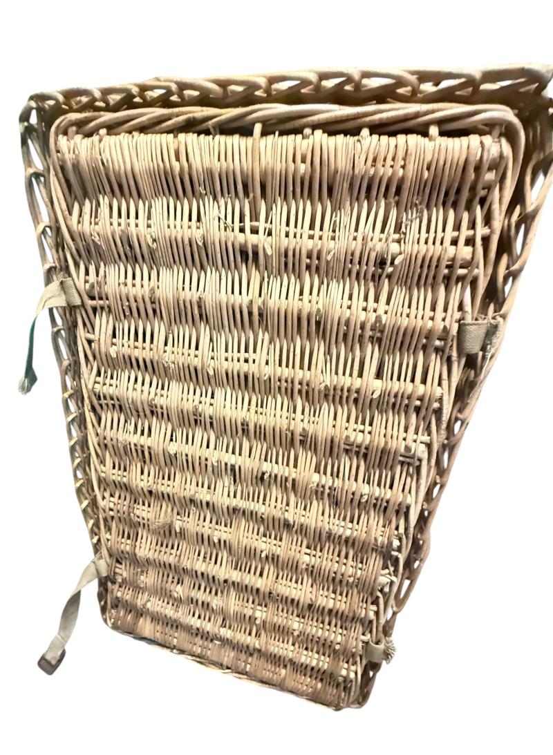British Airborne Wicker Pannier - Near Mint Condition