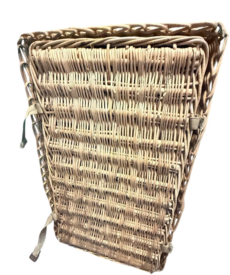 British Airborne Wicker Pannier - Near Mint Condition