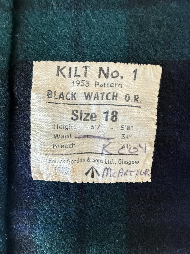 Black Watch (Royal Highland Regiment) Kilt Size 18 - Nice Used Condition