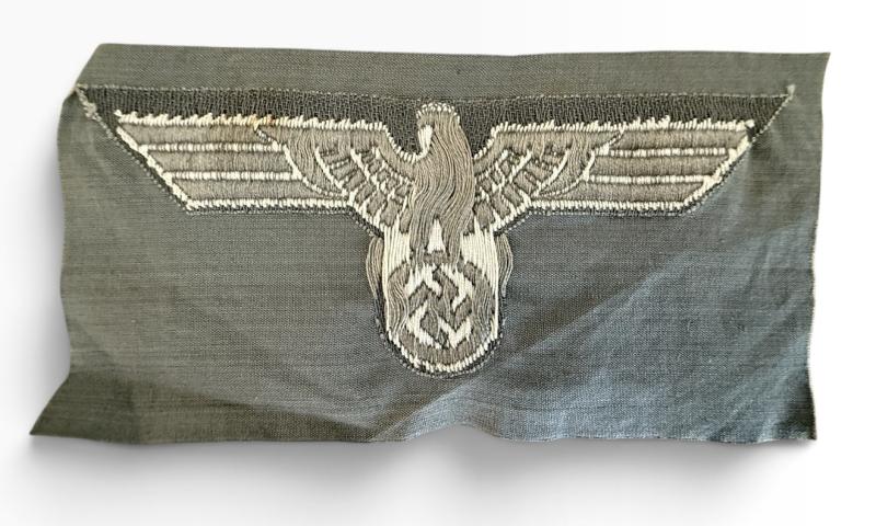 Rare WH (HEER) M35 Breast Eagle 'BeVo'-Weave Pattern - Unissued Condition