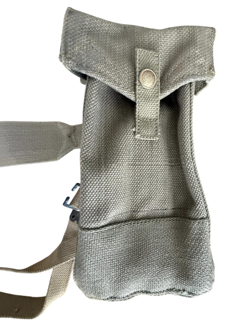1937 Pattern Webbing Bren Gun Pouches MeCo 1942 - Near Mint Condition