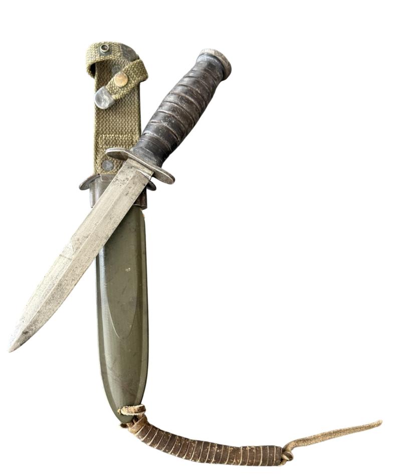 U.S. 3rd Model M3 Trench Knife and M8 Scabbard Makers Mark 