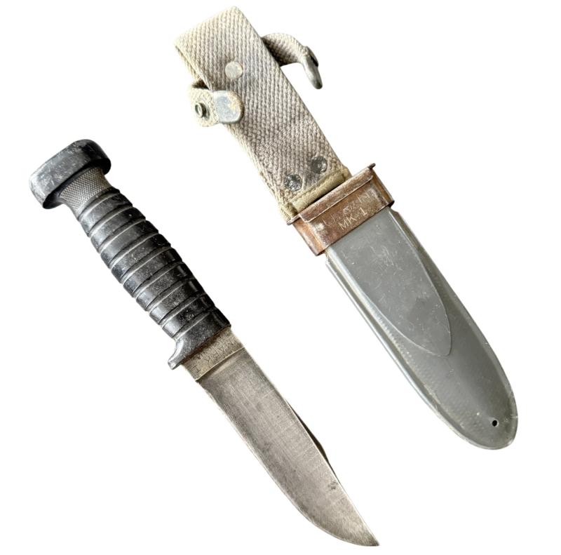 U.S.N. MK1 Fighting Knife