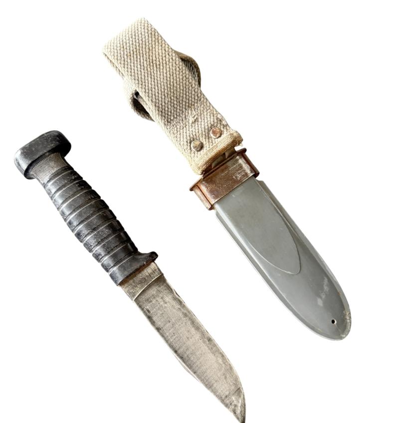 U.S.N. MK1 Fighting Knife