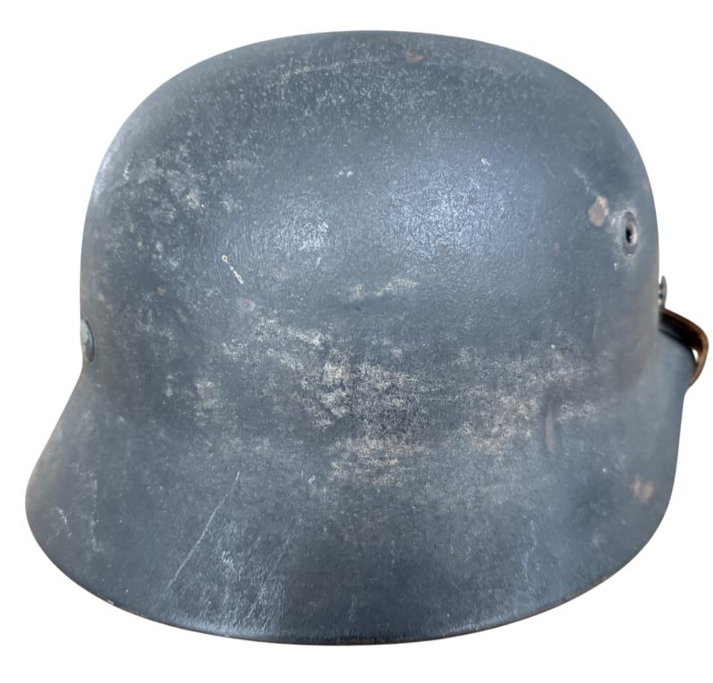 WH (LW) Single Decal M40 Combat Helmet - Nice Used Condition