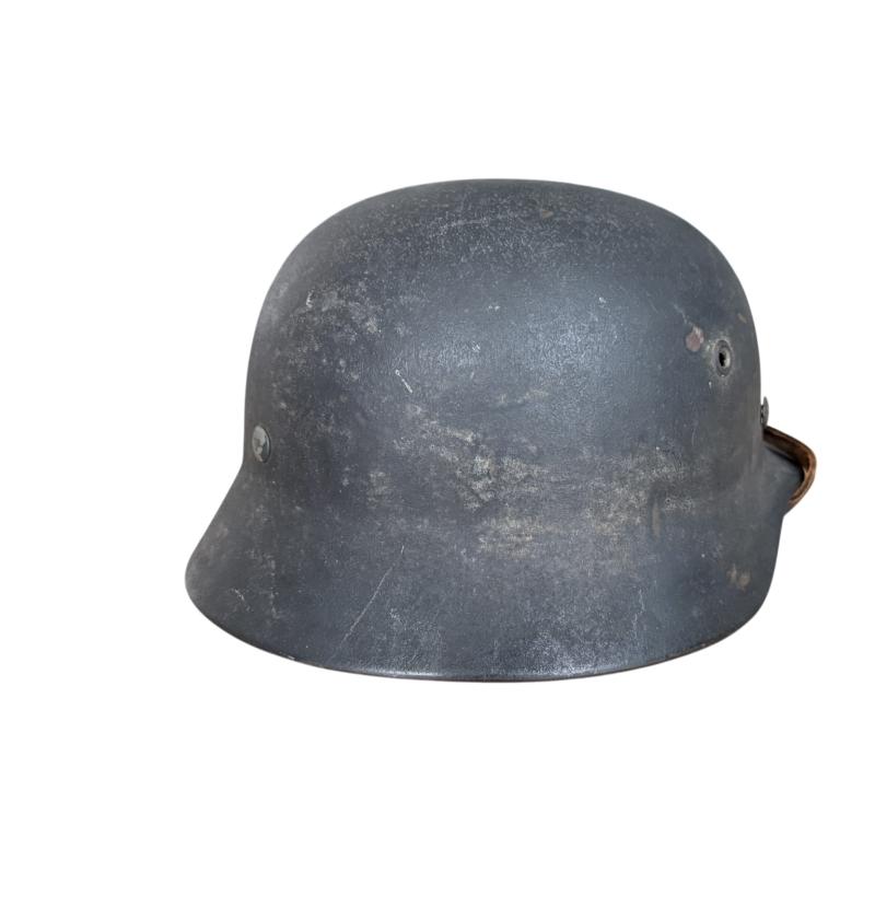WH (LW) Single Decal M40 Combat Helmet - Nice Used Condition