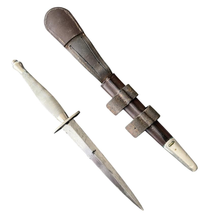British and/or Commando Figthing Knive,the early first type of 2nd Pattern Fairbairn-Sykes knife. Nice used Condition