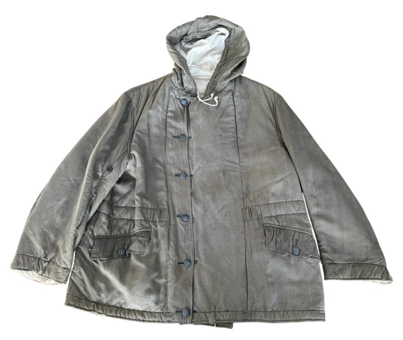 WH (HEER) Reversible Gray/White Winter Parka - Nice Used Condition