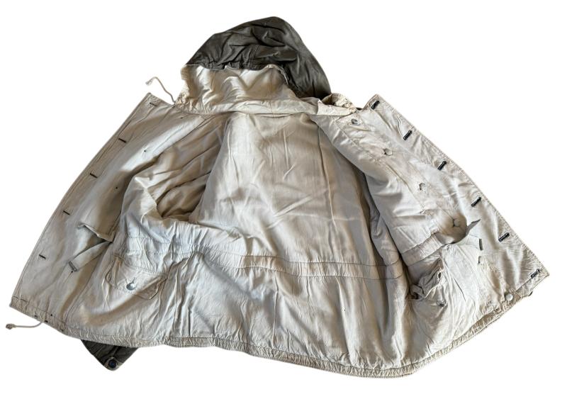 WH (HEER) Reversible Gray/White Winter Parka - Nice Used Condition