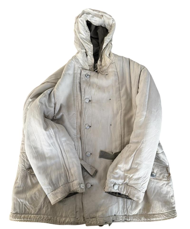 WH (HEER) Reversible Gray/White Winter Parka - Nice Used Condition