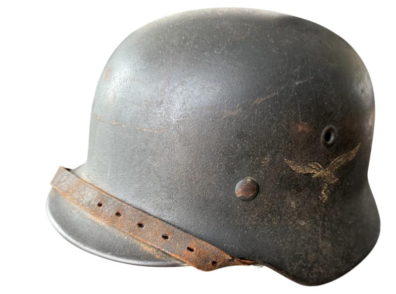 WH (Luftwaffe) Single Decal M40 Combat Helmet - Nice Used Condition